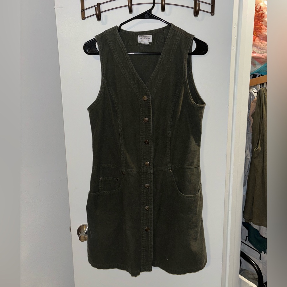 Vintage dark green button up dress/jumper size 11 but fits more like an 8